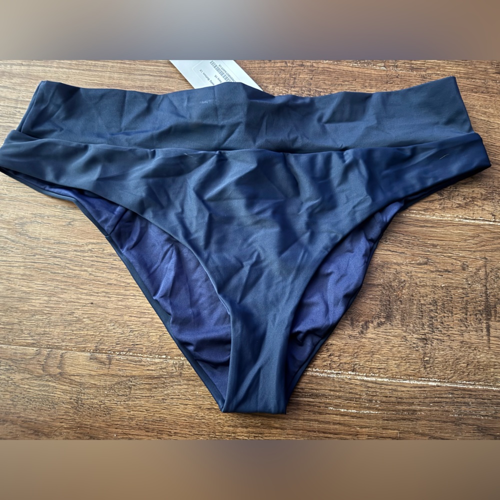 Hapari 1X plus navy tummy tuk swim bottoms NEW high waist cheeky